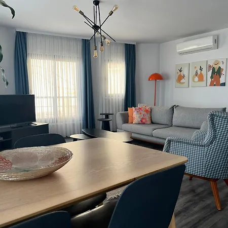 Trea Homes Marina Suites Μαρμαρίς